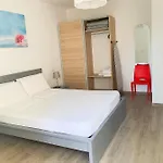 Conero-alba Al Mare-stella-bilocale E Corte * Porto Potenza Picena