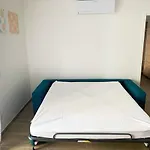 Apartment Conero-alba Al Mare-stella-bilocale E Corte Porto Potenza Picena